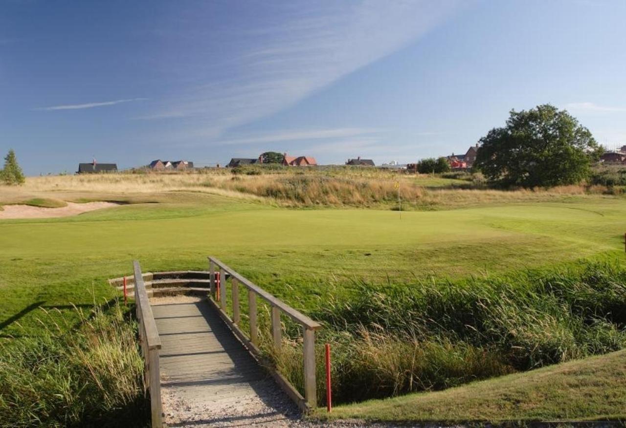 Hotel Wychwood Park And Golf Club 4*